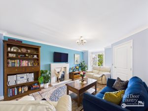 Sitting Room- click for photo gallery